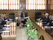 محافظ شمال سيناء يقرر إنشاء صندوق لدعم التعليم فى المحافظة 