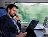 باحثون يطورون انترنت هوائى يمنع انقطاع الشبكة لدى ركاب القطار طوال الرحلة