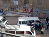 "سيبها علينا".. قارئ يشكو من تكدس التكاتك أمام محطة مترو عزبة النخل