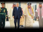تحركات عربية مكثفة قبل انعقاد القمة العربية بالجزائر.. أبو الغيط يزور الجزائر للإعداد للقمة.. والسعودية تستضيف محادثات بين دول المغرب العربى لحلحلة الأزمات العالقة... وتوقعات بتأجيل موعد الإنعقاد   