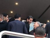 صور.. رمضان صبحى و شريف إكرامى يدعمان الاهلى في ستاد القاهرة