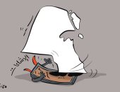 كاريكاتير صحيفة كويتية.. الكويت تدهس شائعات السوشيال ميديا