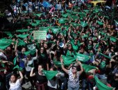 حشد وحشد مضاد فى كولومبيا .. مظاهرات لدعم الإجهاض القانونى وأخرى تحتج