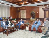 محافظ المنيا يستعين ببنك مصر لتمويل المشروعات الصغيرة لتشغيل الشباب