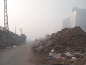 تراكم القمامة ومخلفات البناء.. شكوى سكان شارع الجسر البرانى بدار السلام