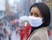 ارتداء قناع الوجه لا يؤدى إلى التعرض المفرط لثاني أكسيد الكربون وضيق التنفس