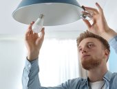 علماء يبتكرون طريقة سريعة لإنتاج مصابيح LED فائقة السطوع
