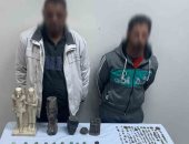 الداخلية تحمى الحضارة المصرية.. ضبط 463 قطعة أثرية تكفى لإقامة متحف.. تجار آثار حاولوا تهريب تماثيل على أنها منتجات خان الخليلى.. الضبطية تضم تماثيل أوشابتى ومبخرة فرعونية قديمة.. صور