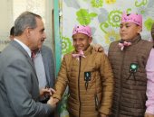 محافظ كفر الشيخ يكرم 4 شباب لجهودهم في محاربة العادات السيئة بالمجتمع