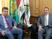 رئيس جامعة بنها يُعين محمود مصطفى مستشارًا قانونيا