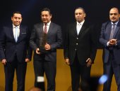 احتفالية bt100 تمنح بنك التعمير والإسكان جائزة ويتسلمها حسن غانم