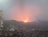 أهالى منيا القمح يشكون من تراكم وحرائق القمامة بمقلب الفدان