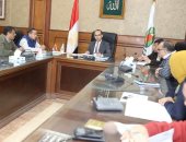 نائب محافظ سوهاج يبحث إنجازات المبادرة الرئاسية "حياة كريمة"