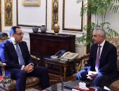 رئيس الوزراء يلتقى مرشح مصر لمنصب مدير عام منظمة التجارة العالمية