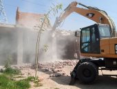 صور وفيديو.. تنفيذ 7 قرارات إزالة لتعديات على أراضى الدولة بالغنايم فى أسيوط