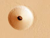 ناسا تكشف عن صورة لنفق تحت بركان على المريخ يمكن استخدامه للمستوطنات 