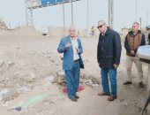 محافظ القليوبية يتابع رفع تراكمات القمامة بمدينة بنها وأعمال تطوير حى شرق شبرا