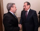 مباحثات مصرية أمريكية حول استثمارات شركات البترول الأمريكية فى مصر