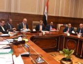 الحكومة تطمئن المصريين بالخارج وتؤكد تحديد مواعيد تسليم وحدات وأراضى مشروع بيت الوطن.. وزير الإسكان للبرلمان: الشركة سبب التأخير وطرحنا 12 ألفا و476 قطعة أرض.. الجزار: بناء وحدات إسكان اجتماعى بالوادى الجديد