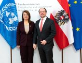 غادة والى تلتقى وزير خارجية النمسا لدعم وتعزيز التعددية.. صور