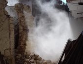 محافظة القاهرة: إزالة عقار آيل للسقوط فى حى الوايلى حفاظا على أرواح المارة