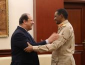 اللواء عباس كامل يؤكد لنائب رئيس مجلس السيادة السودانى دعم مصر السلطة الانتقالية