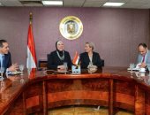 وزيرتا الصناعة والبيئة تبحثان استخدام منتجات الوقود البديل فى الصناعة المصرية