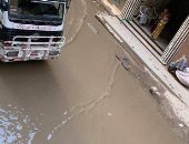 غرق شارع يوسف بالمطرية بمياه الصرف الصحى