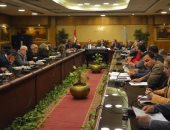 محافظ الغربية يناقش طلبات المواطنين بالمحافظة 