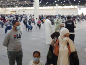 صور.. إقبال كبير من الوافدين فى الكويت لإجراء فحص الكورونا 