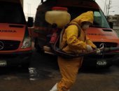 الوحدات الصحية تعقم المراكز الطبية ضد فيروس كورونارغم الطقس السيئ