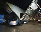 حصاد أول يوم عاصفة بالقليوبية.. 5 حرائق وسقوط مظلتين وشجرة وانهيار جدار ورصيف