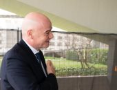 فيفا يبحث مواجهة فيروس كورونا مع منظمة الصحة العالمية 