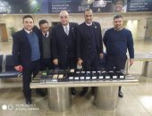 جمارك مطار القاهرة تحبط محاولة تهريب كمية من السجائر الإلكترونية
