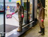 كورونا تغلق مساجد إيران للأسبوع الثالث على التوالى.. إلغاء صلاة الجمعة خشية انتشار الفيروس بين المصلين..تقارير: طهران مزدحمة رغم التحذيرات وتسجيل أكثر من 10آلاف إصابة.. وغرامة مالية لإبقاء الناس فى المنازل