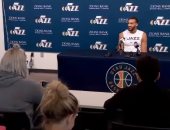 أزمة فى رابطة كرة السلة الأمريكية بعد سخرية لاعب من انتشار كورونا.. فيديو