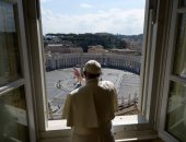 البابا فرنسيس: الله سيشفينا من جراح الحياة والعودة إليه كعناق الأب