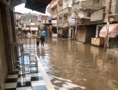 أهالى كفر سليم شارع الترعة بالبحيرة يطالبون بتطوير شبكة الصرف الصحى