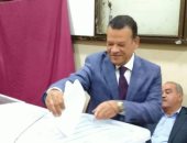 محمد عثمان يدلى بصوته بانتخابات "المحامين": نصطف خلف نقابتنا للنهوض بالمهنة