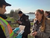 شاهد.. استجواب أوروبيين يحاولون الوصول إلى ألمانيا لمنع تفشى كورونا