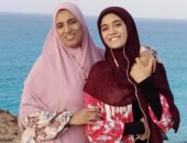 الأم المثالية بأسيوط: كرست حياتى للعمل الخيرى وبنتى الوحيدة تدرس الطب بروسيا