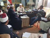 وكيل أوقاف الإسكندرية يجتمع بمديرى الإدارات لمتابعة تأمين المساجد من الكورونا.. صور