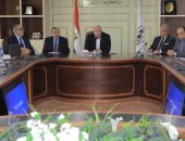 محافظ بنى سويف يصدر قرارا بتقليل عدد حضور العاملين فى المديريات الخدمية