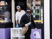 الصين تعلن إنتاج لقاح ضد كورونا وتؤكد محاصرة المرض.. والوباء يخلق واقعا مريرا في العالم.. يحول باريس إلى مدينة أشباح.. وعدد الوفيات العالمية يتجاوز 8 آلاف.. ودراسة تحذر من حصد ملايين الأرواح بأمريكا وبريطانيا