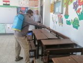 "تعليم الإسماعيلية" يجرى حملات لتعقيم وتطهير المدارس بالمحافظة.. صور