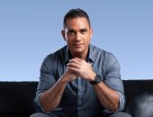 صور.. رغم انشغاله بتصوير "الاختيار" أمير كرارة يخضع لجلسة تصوير جديدة