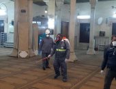 مبادرة لتعقيم المساجد والكنائس وطباعة 3500 منشور توعية فى المينا  