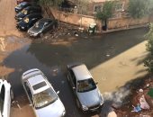 شكوى من انتشار مياه الصرف بسبب انسداد خط الصرف بحدائق الأهرام