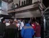 استمرار حملات غلق المحال التجارية المخالفة لقرار الغلق بالشرقية .. صور