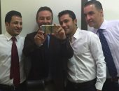 قصة صور.. حازم إمام إمبراطور "صاحب صاحبه"